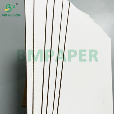 좋은 인쇄 성능 1500gsm 백색 점토 듀플렉스 보드 700 × 1000 mm
