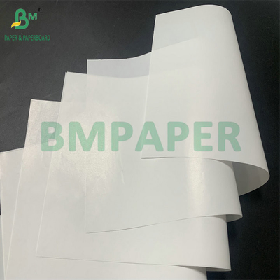 60gm 65gm 부드러운 반짝이는 가벼운 가볍게 코팅 된 인쇄용 종이 크리스마스 선물 포장용