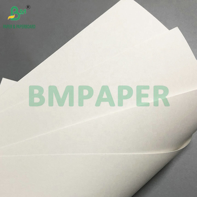 70gm 80gm 높은 딱딱성 백색 부드러운 인쇄 가능한 크래프트 종이 쇼핑 가방