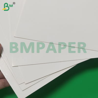 215GSM FBB 매끄러운 표면 백색 판지 시트, 우수한 인쇄 효과
