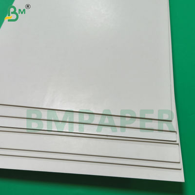 1500gsm 중성 백색 솔리드 보드 75 x 100cm 양면 코팅