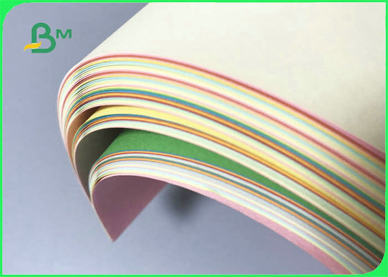 DIY 수공예품을 위한 160GSM 180GSM 300GSM 색상 도안지 주문 제작된 크기